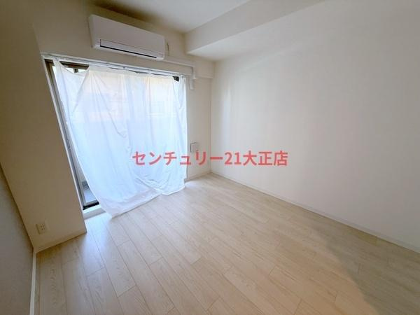 エグゼ大阪BAY CITYの居間・リビング