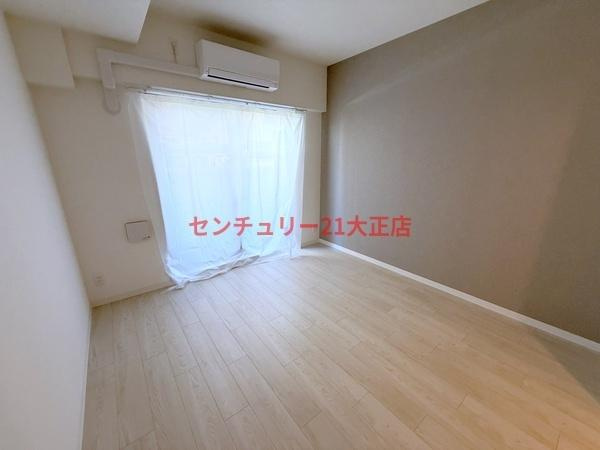 エグゼ大阪BAY CITYの洋室