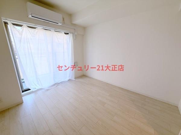 エグゼ大阪BAY CITYの洋室