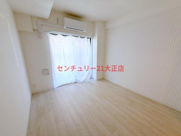 エグゼ大阪BAY CITYの洋室