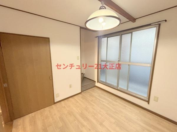 南恩加島テラスハウスの洋室