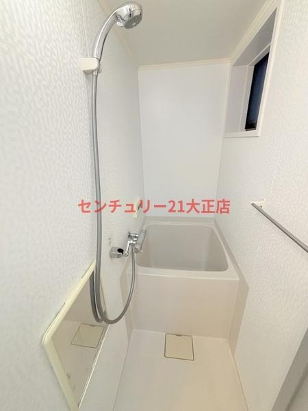 南恩加島テラスハウスの浴室