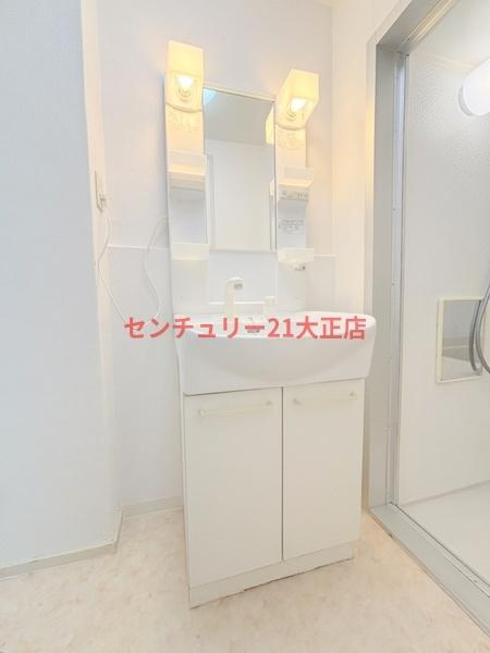 南恩加島テラスハウスの洗面所