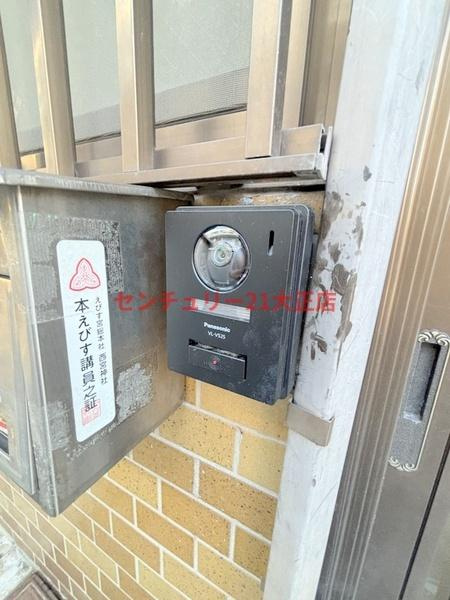 泉尾貸家の玄関