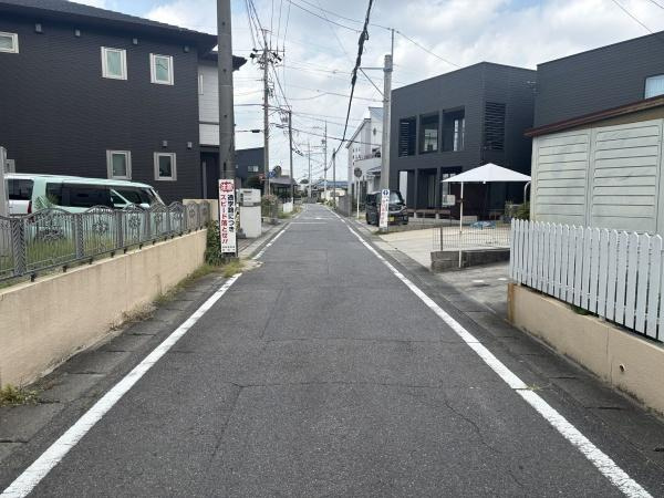 岡崎市福岡町・中古戸建の前面道路含む現地写真|前面道路です。