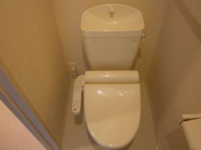 シンシア千波　Ａのトイレ|コンパクトで使いやすいトイレです
