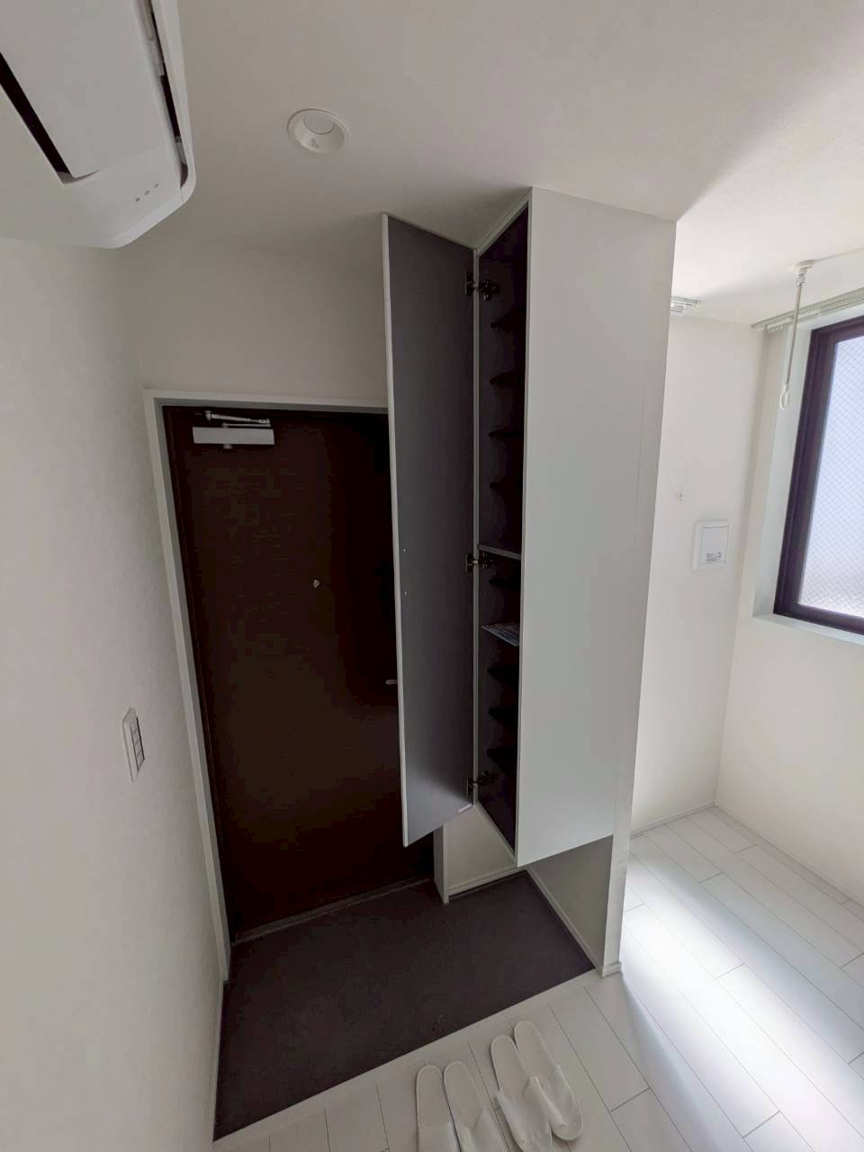 江東区佐賀２丁目の賃貸マンションの玄関|シンプルで使いやすい玄関です