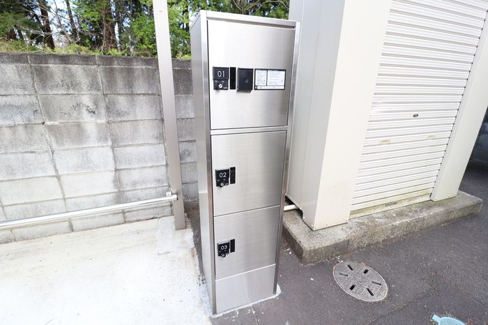 メゾンソレーユ　Ⅰのその他共用部分|宅配ボックスです