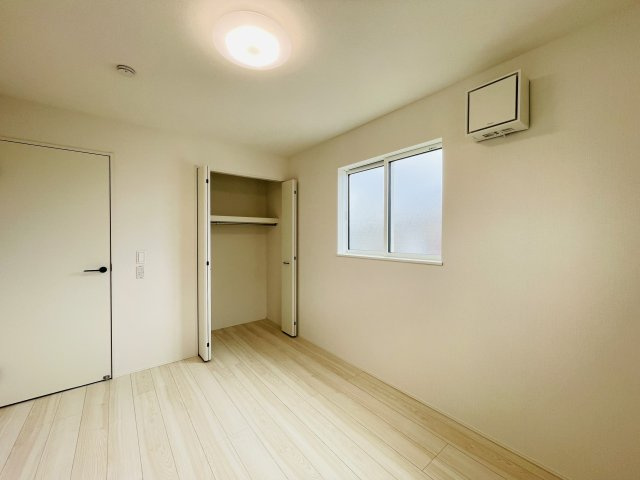 『八王子市新築戸建て』八王子市中野上町5-29-3【仲介手数料無料】　０１期の洋室|～仲介手数料無料☆八王子ひなた不動産～八王子市中野上町　新築戸建て