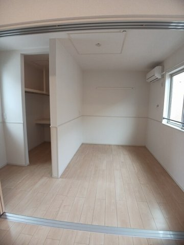 薊の内装