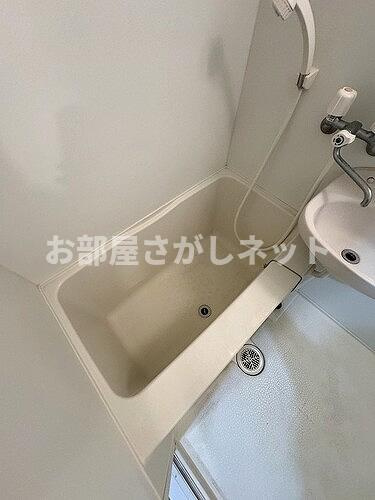 グランド・ガーラ神田【おとり物件なし】#学生・社会人にオススメ！初期費用分割払いOK！の浴室|３点ユニットバス　※2024年5月撮影
