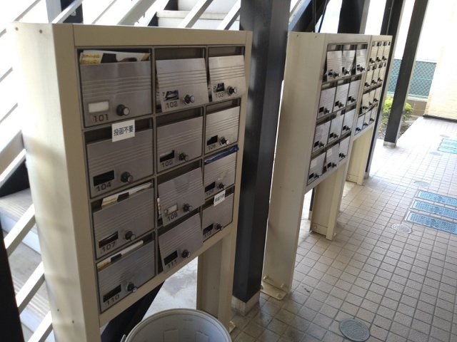 レオパレスヴィレッジのその他|集合ポスト
