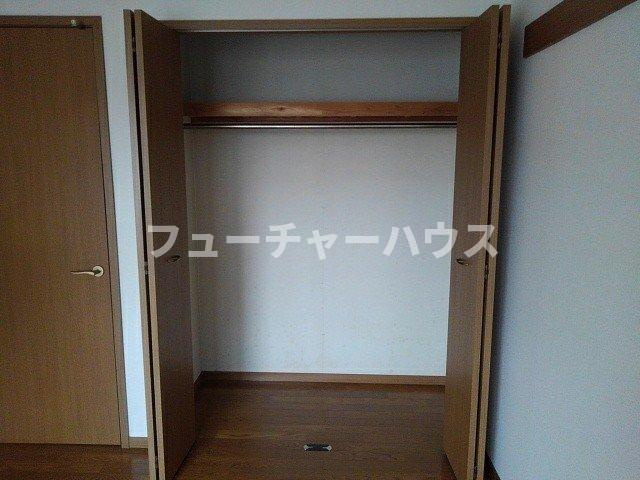ヒルズ　フォーリスト　Ａの収納