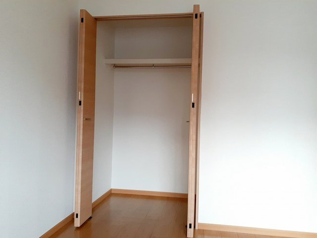 ハイツ石拾の収納