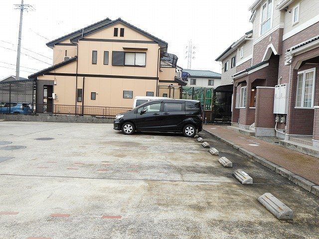 カーサ　リーヴァの駐車場