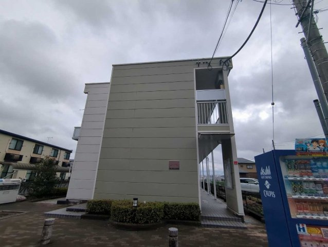 レオパレスシェル壱番館の外観