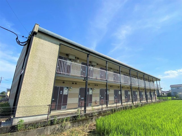 レオパレス住吉ヒルズの外観