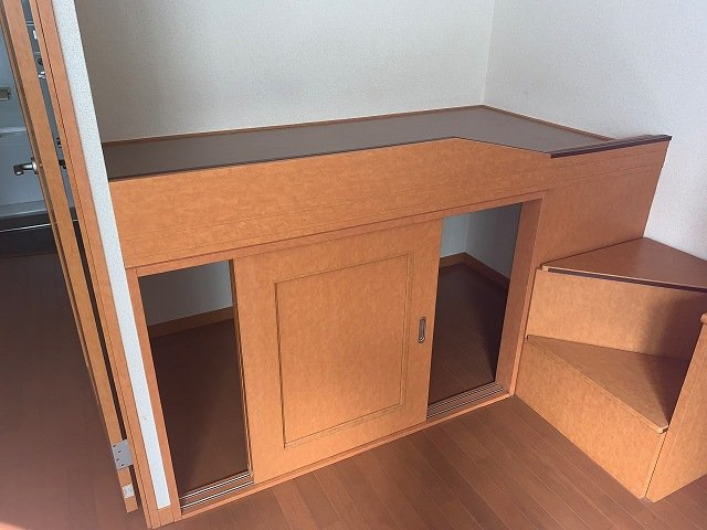 レオパレスエスポワールのその他|ベッドで