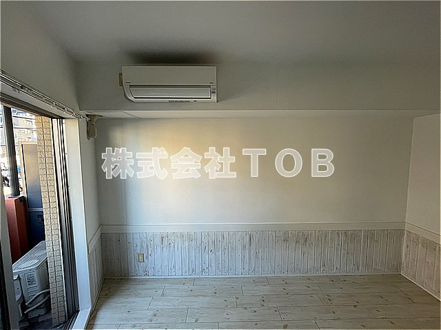 【設備】 | パレ・ホームズ高井戸 | エアコン※クリーニング中の写真※