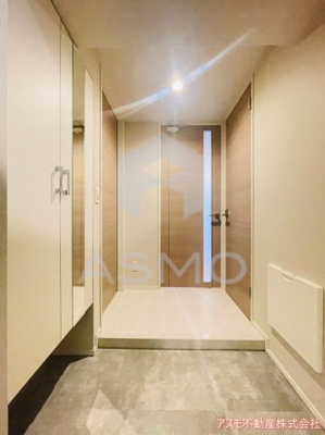 【玄関】 | グリーン サイト南森町 | 同マンション別部屋　参考写真