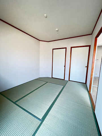 東難波佐野マンションの和室