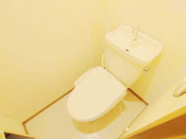 セジュール中井　B棟のトイレ