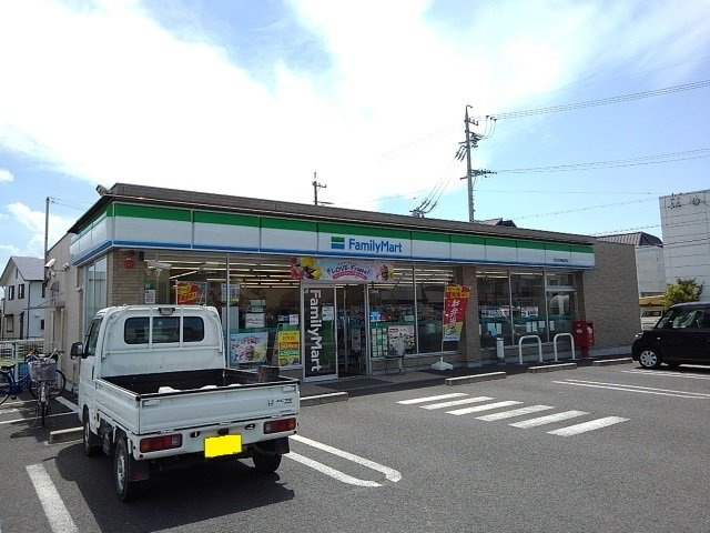 ＦＲＡＩＳＥの周辺|ファミリーマートまで700m