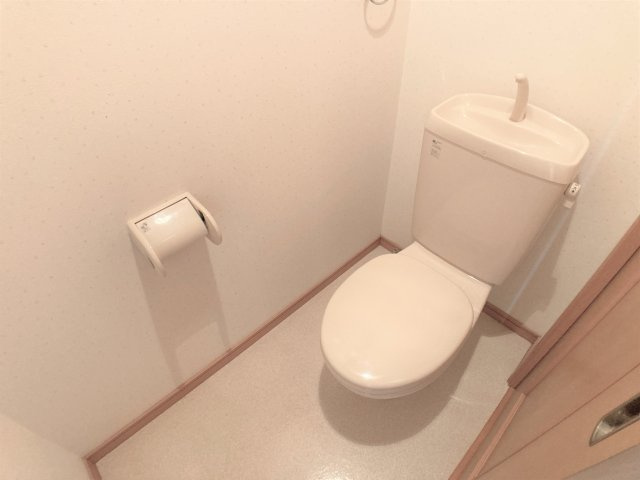 リンデンバウムJ4のトイレ