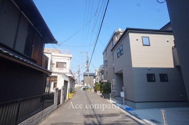 【前面道路含む現地写真】 | 東住吉区照ケ丘矢田3丁目　【2号棟/全7棟】 | 【前面道路：北側幅員4.5ｍ】