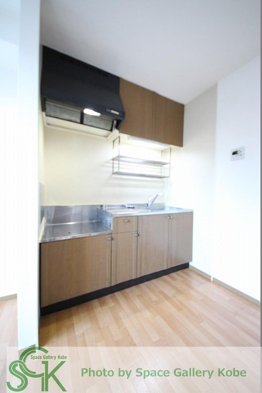 ウッディ枝吉のキッチン|※お部屋により仕様が異なる場合があります※