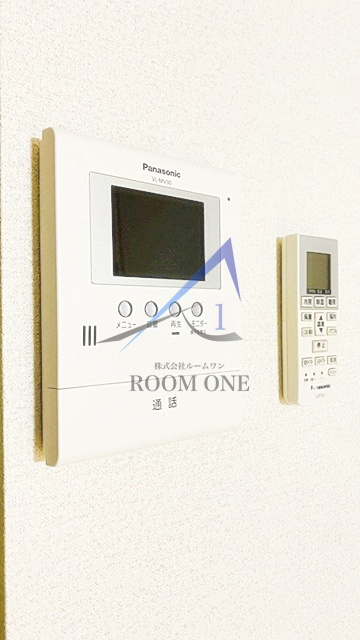 カンフルツリーハウスのセキュリティ|モニター付きインターホンです。