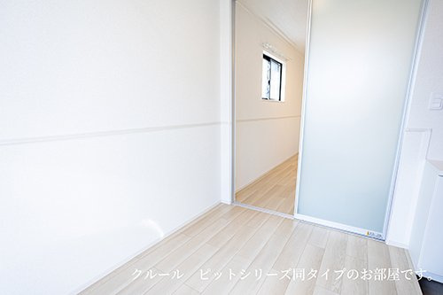 野口町水足アパートの内装
