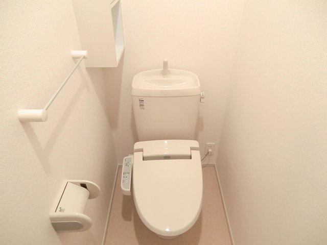 シン．シン．ハウスＣのトイレ