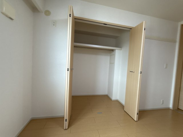 玲巧ハイツ八丁の収納
