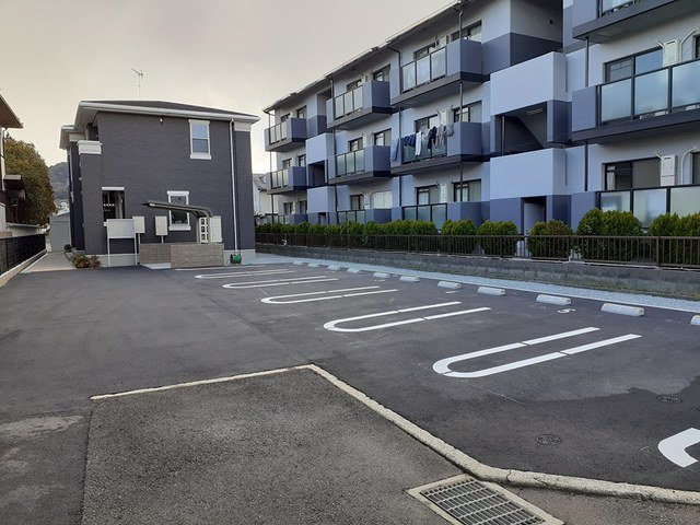 ブリーズ揖保川の駐車場