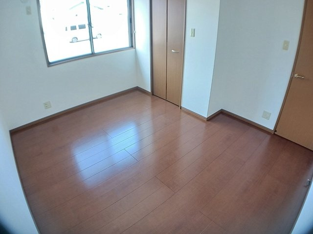 マイルストーンズの内装