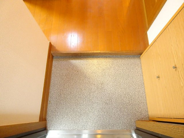 スウィートハイツ本道の玄関|落ち着いた玄関です
