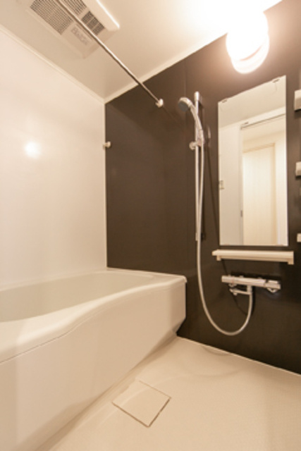ｉ－Ｓｕｉｔｅ　ＨｉｇａｓｈｉＮａｋａｎｏの浴室|※写真は同タイプ住戸です。