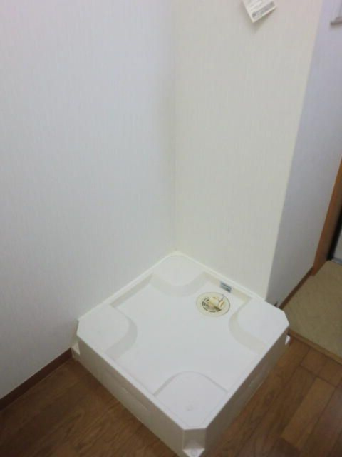 三鷹市下連雀７丁目の賃貸マンションの設備