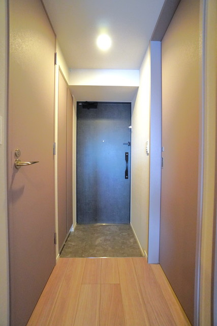 シーズンフラッツ大森北三丁目の玄関|※写真は同タイプ住戸です。