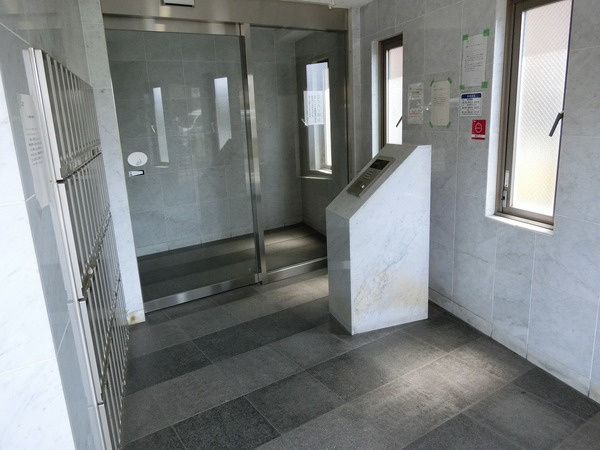 プレール南馬込のエントランス|建物の内部です