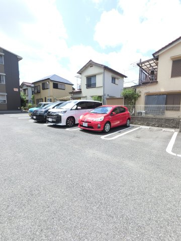 アクアコートの駐車場