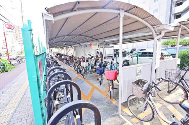 今福グランドハイツの駐輪場