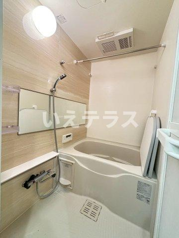 プレサンス神戸水木通ルミエスの浴室