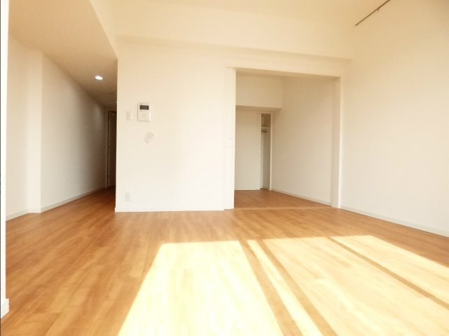 【寝室】CORNES HOUSE NAGOYA 