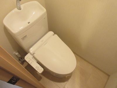 アクアプレイス京都三条朱雀のトイレ