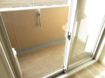 アクアプレイス京都三条朱雀のバルコニー