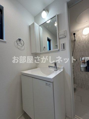 maison SANGUBASHI Ⅱの洗面所