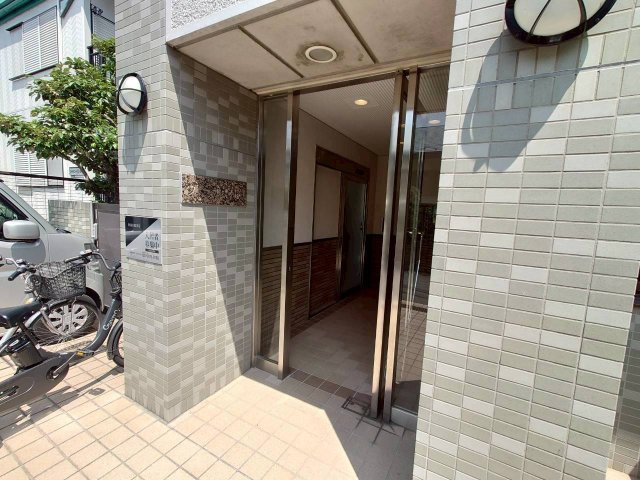 【エントランス】