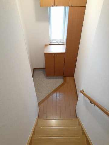 キャピタルＴ・Ｔ　Ａの玄関